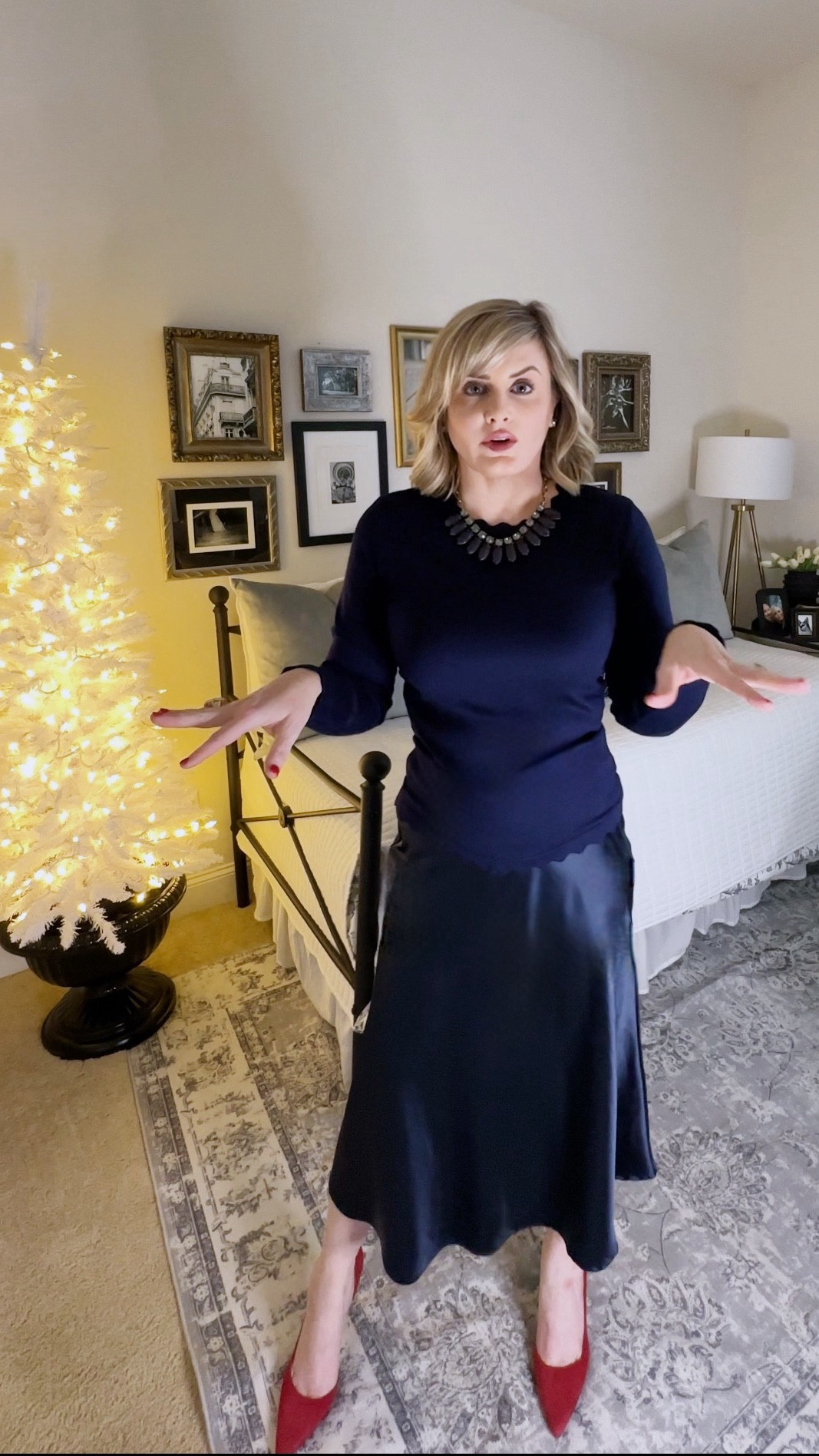 Classic & Chic Style 💙

navy sweater, scallop sweater, scalloped hem sweater, women’s work sweater, office outfit women, workwear essentials, business casual outfit, classic work style, polished office look, navy work outfit, closet staple, capsule wardrobe, elevated basics, timeless style, over 40 style, professional outfit women, fall work outfit, winter work outfit, versatile sweater


#LTKWorkwear #LTKFindsUnder50 #LTKootd