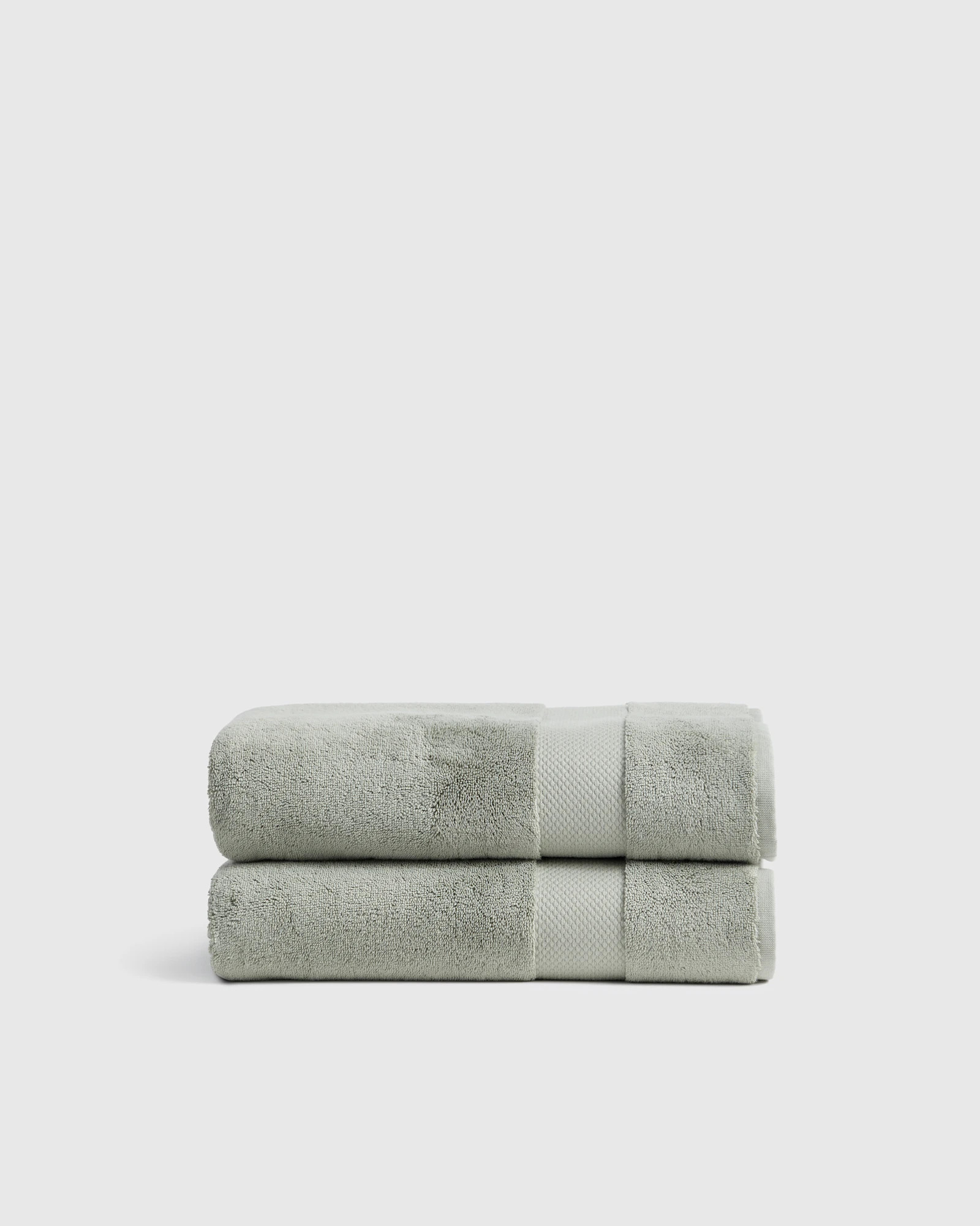 Quince | Turkish Ultra Plush Bath Towel in Grey | Quince