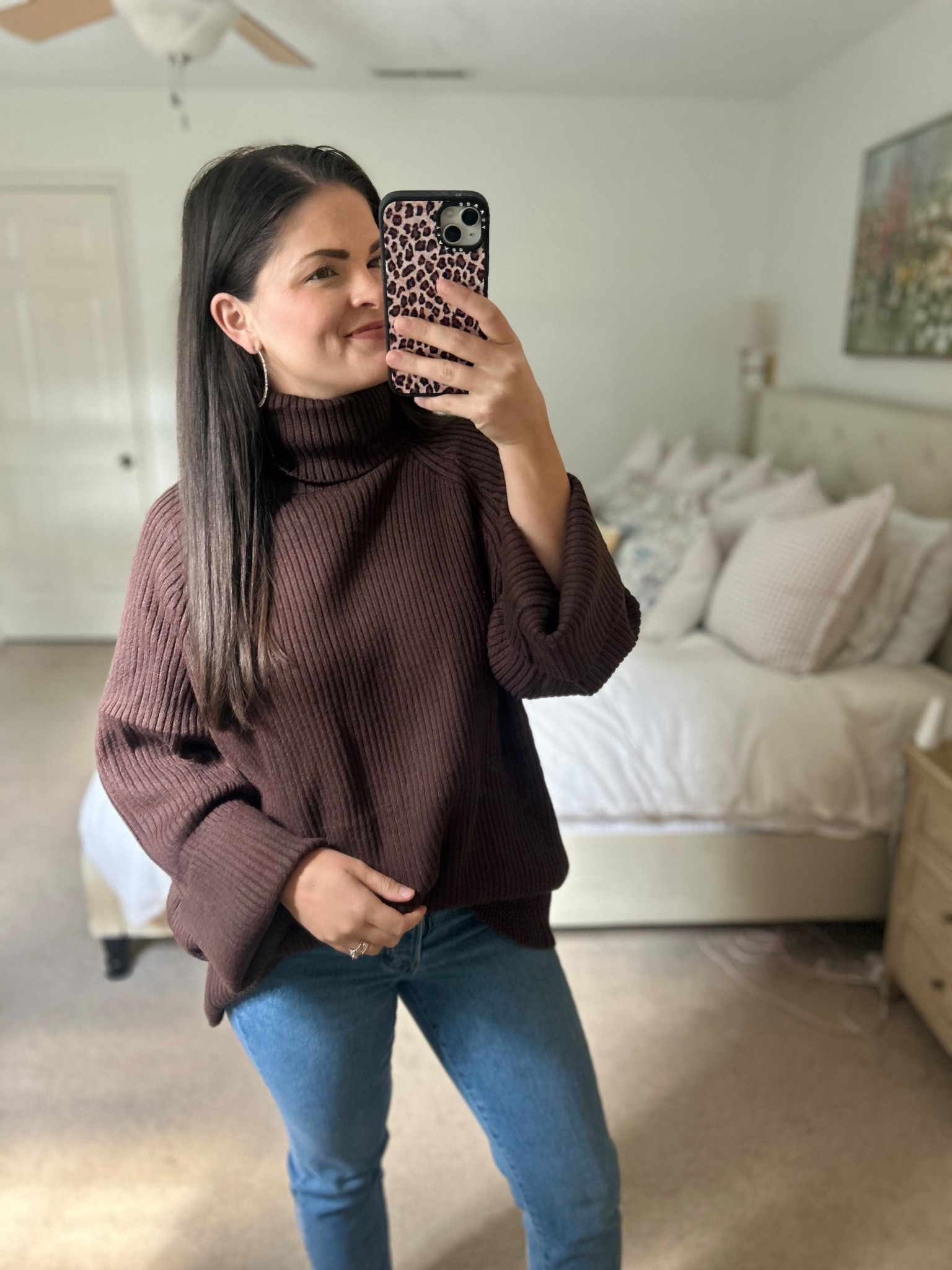 This sweater is giving FALL MODE vibes🤎🍂

Definitely oversized & can size down one!

#LTKStyleTip #LTKFindsUnder50 #LTKSeasonal