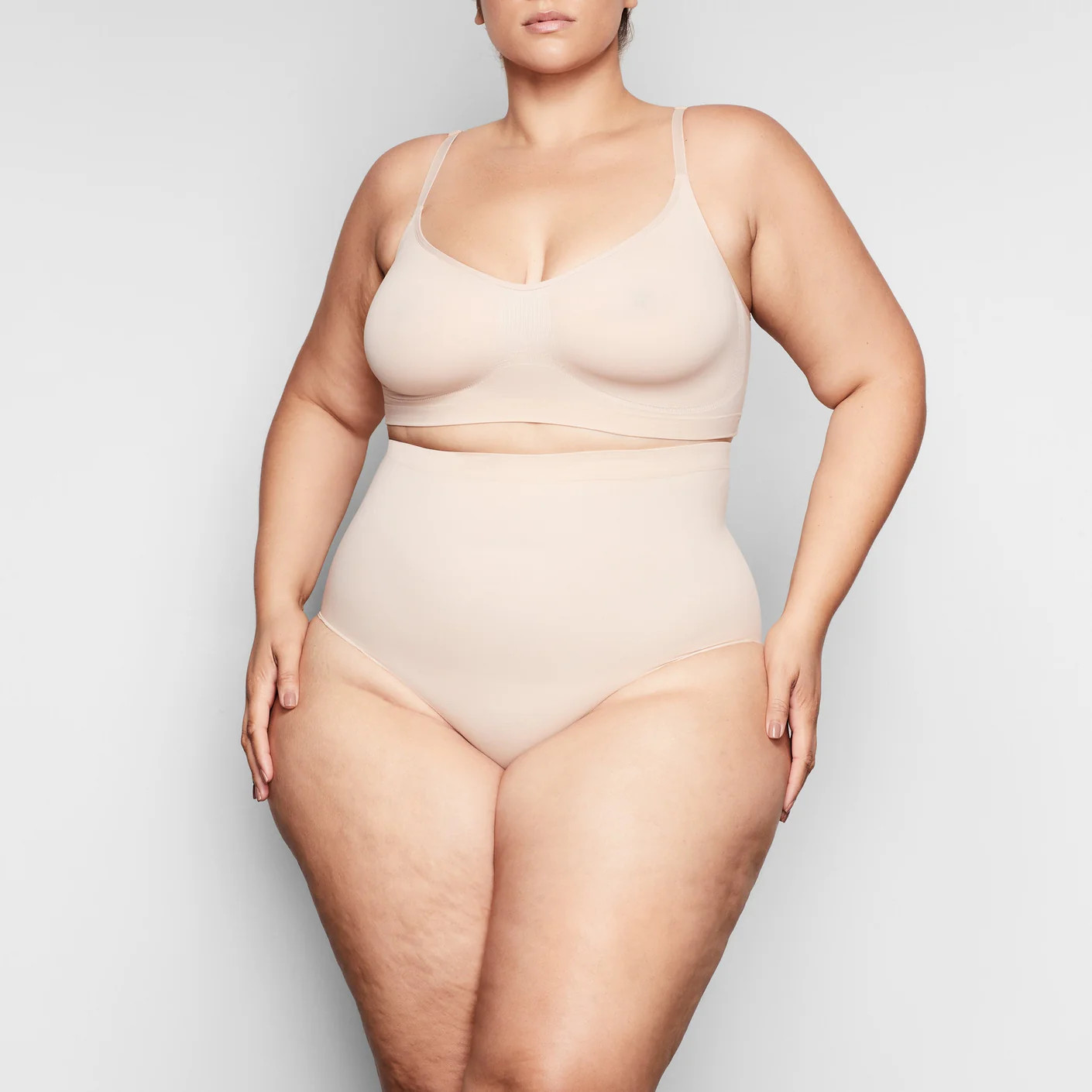 SCULPTING MID WAIST BRIEF | SKIMS (US)