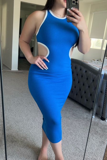 Here’s a cute super stretchy dress! Perfect for spring and summer! And it has cutouts on the back and comes in multiple colors! And it’s under $25!!! #dresses #summeroutfit #vacationoutfit 

#LTKstyletip #LTKFind #LTKunder50