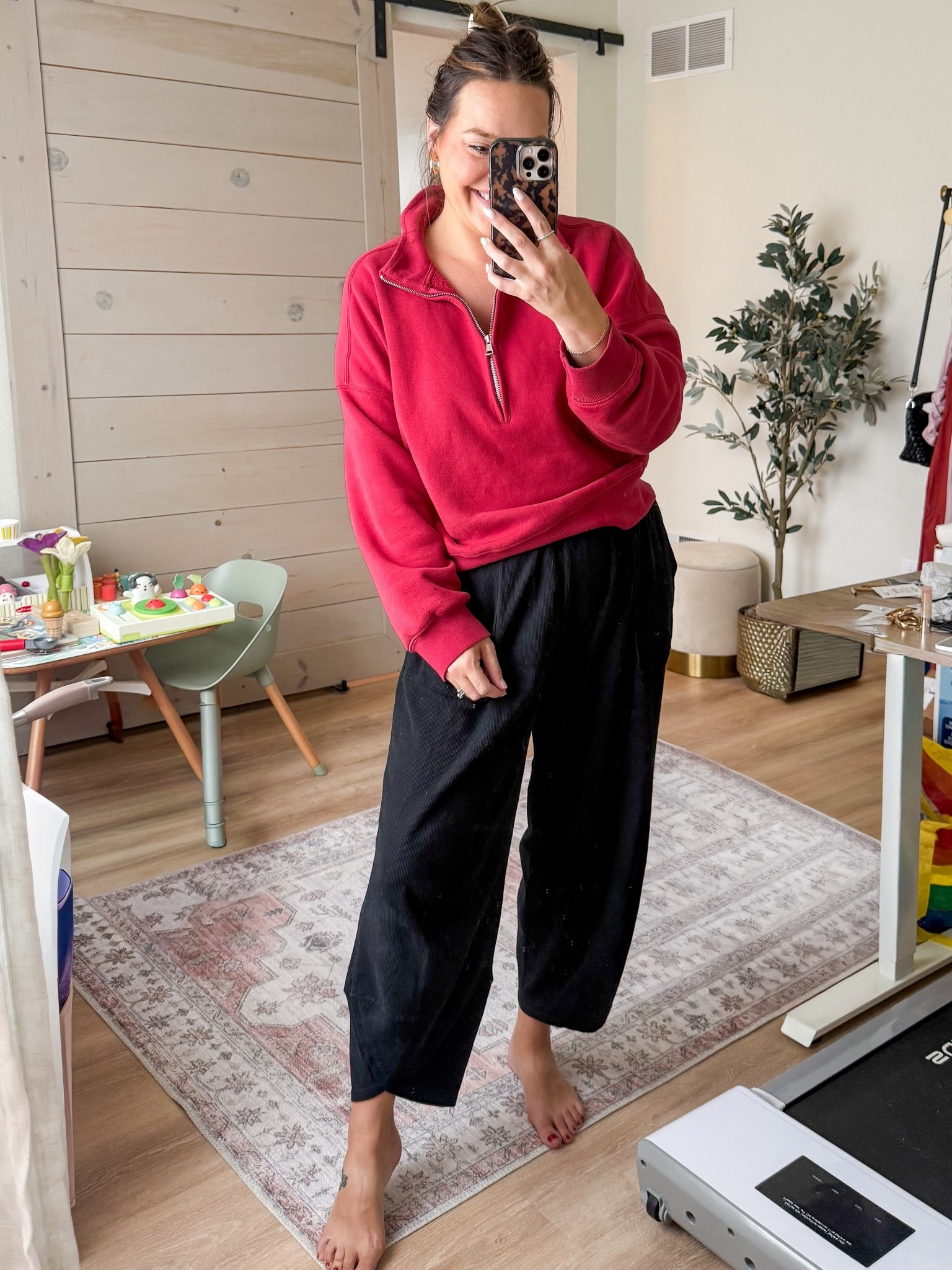 Today’s cozy outfit, size large in both

#LTKStyleTip #LTKActive #LTKMidsize