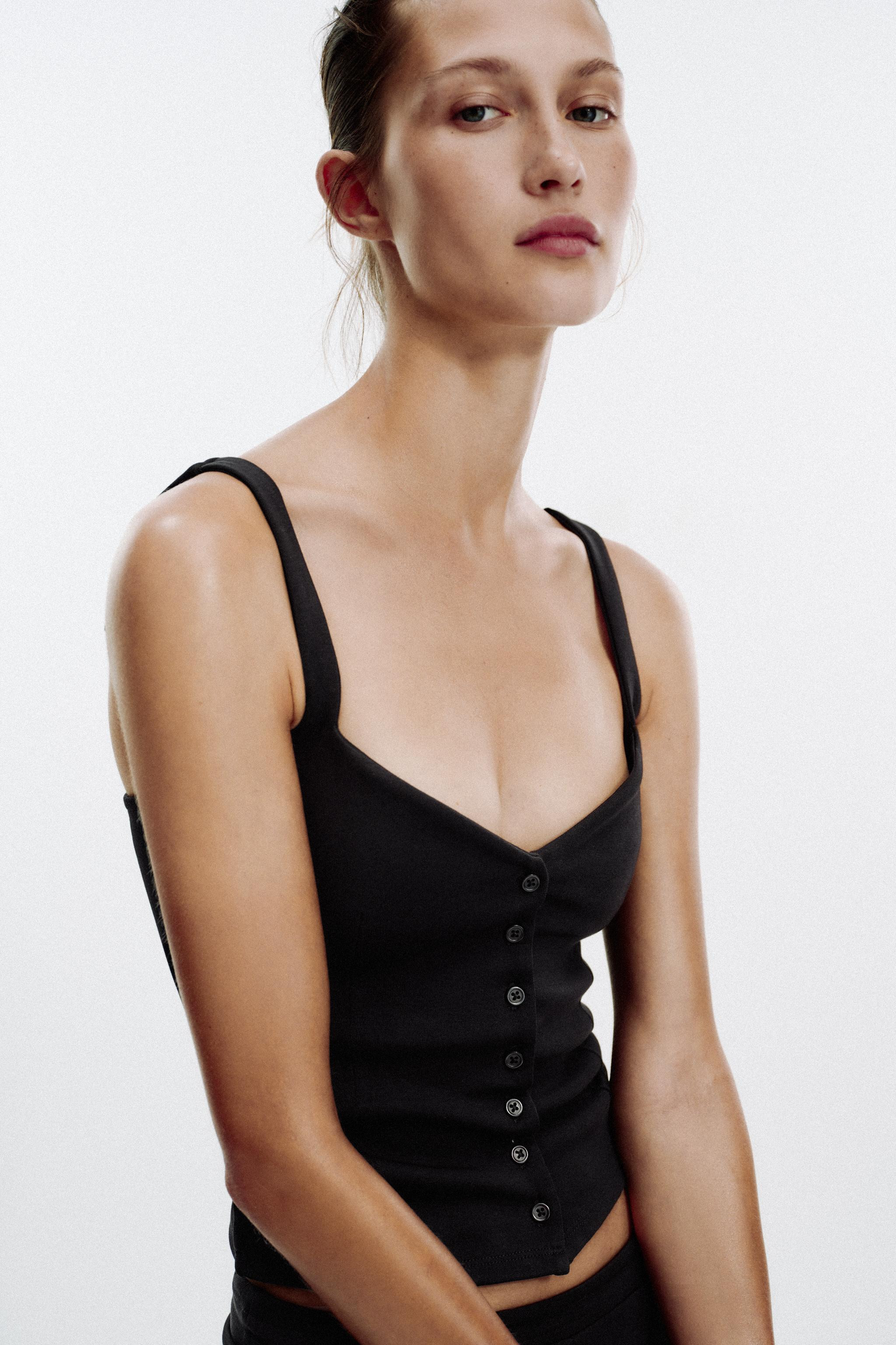 SWEETHEART NECKLINE TOP WITH BUTTONS | Zara UK
