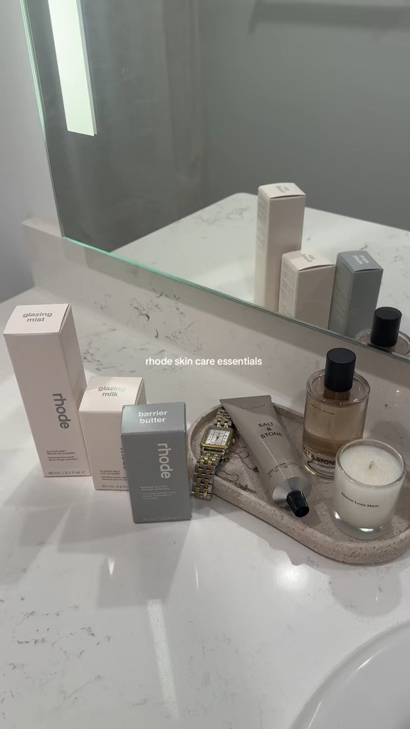 rhode essentials 
@Sephora

#LTKBeauty #LTKselfcare #LTKmorningroutine