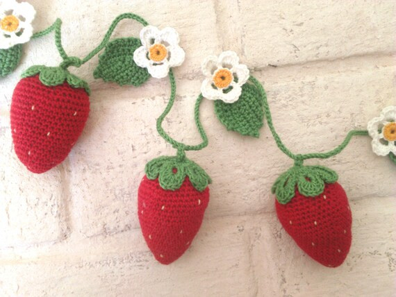 Strawberry Garland. Strawberry Bunting. Crochet Summer | Etsy | Etsy (US)