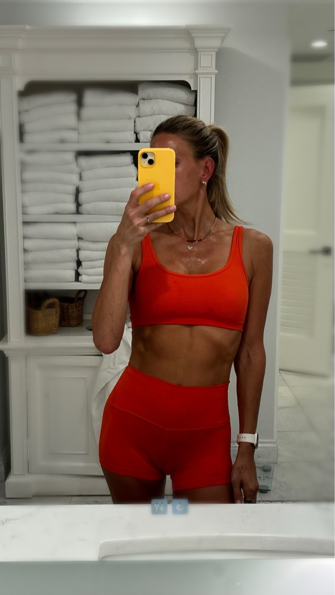 Aritzia workout set of the day…grab them while they are on the clientele sale!   I linked some of my fave colors. Normally wear size medium in the tops and size 4 in the bottoms!

#LTKActive #LTKfitnessgoals #LTKSaleAlert