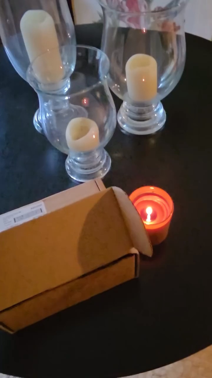 Thank you for brightening up my Tuesday 
@katemcleod 
I've linked the exact items on my LTK and will give everyone my feedback. 
First impression is attention must be paid. I love a brand that pays attention to the details from packaging to color scheme that certainly sets up for quality item (s)
#selfcare