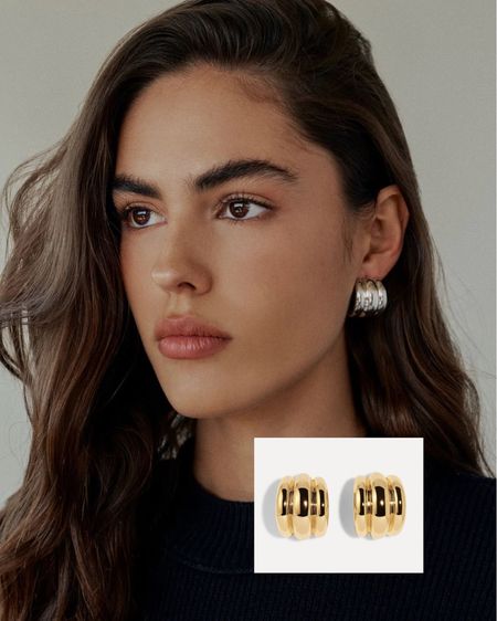 The perfect chunky on the ear earrings! Comes in both rhodium plated silver & 14k gold plated. 

Gold jewelry 
Silver jewelry 
Hoop earrings 
Hoops
Mob wife trend
Trendy
Accessories 
Date night
Work outfit 

#LTKstyletip #LTKfindsunder100 #LTKworkwear