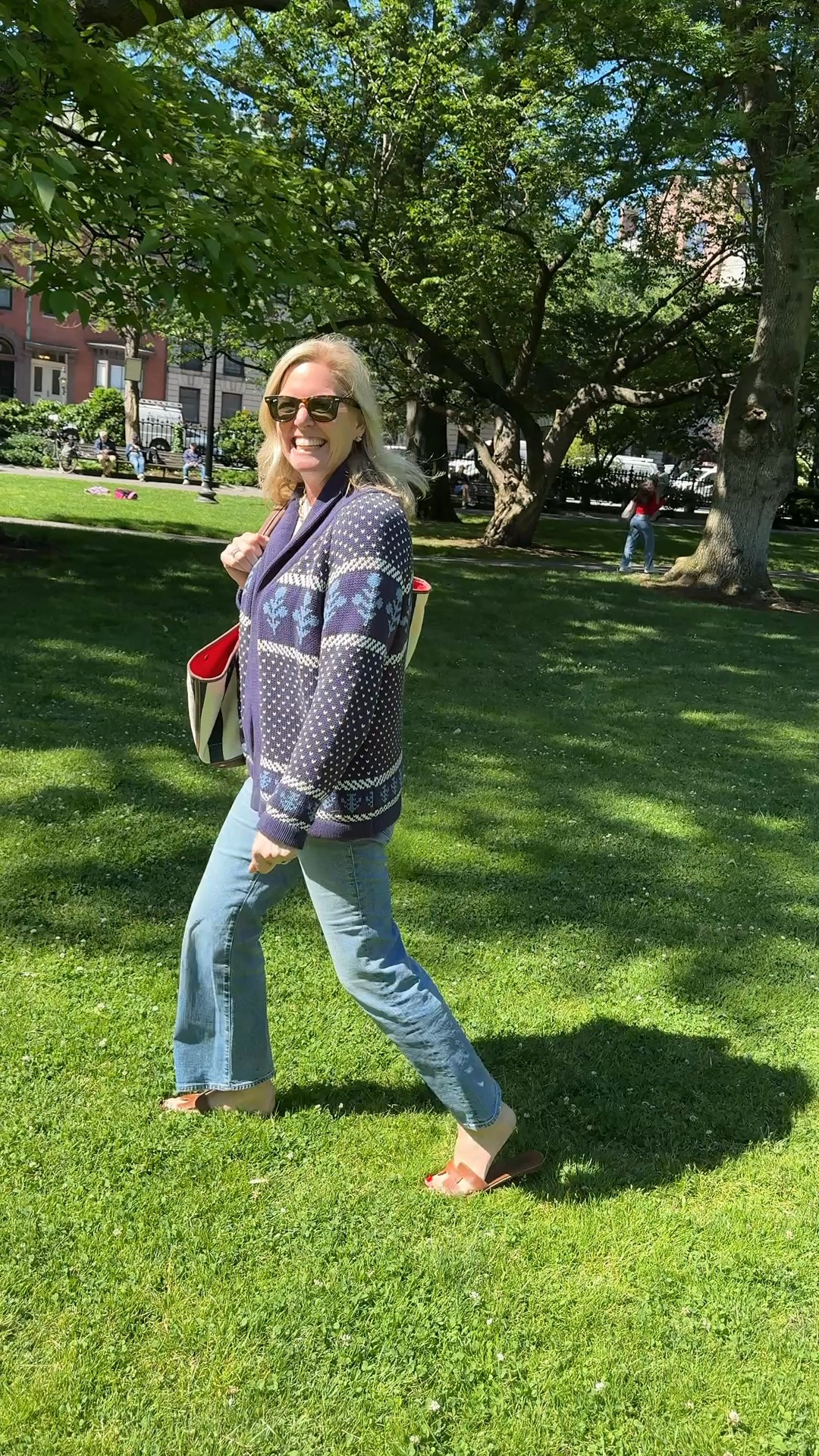 Sweater weather still in Boston.  Loving this cardigan.

#LTKootd #LTKOver40 #LTKSeasonal