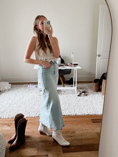 Country concert rodeo outfit idea by BarbiGia. Long denim maxi skirt outfits. 



#LTKStyleTip #LTKFestival #LTKFindsUnder50