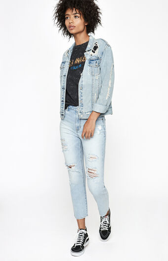 http://www.pacsun.com/pacsun/mom-jeans-0860445380167.html?q=mom+jeans&srule=best-matches&start=7&dwv | PacSun