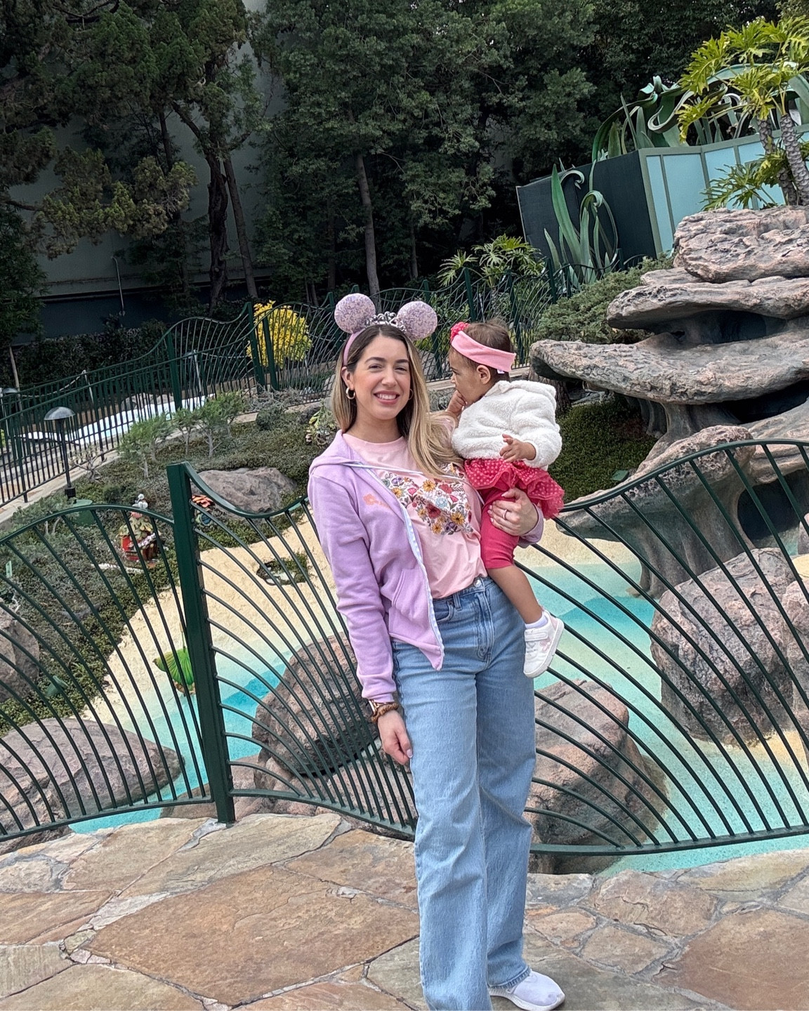 Because if my jeans weren’t comfortable, you know I wouldn’t be wearing them on a solo Disney Day with my toddler.

On Sale Now! 🤩🐭💕

#LTKSaleAlert #LTKMostLoved #LTKGiftGuide
