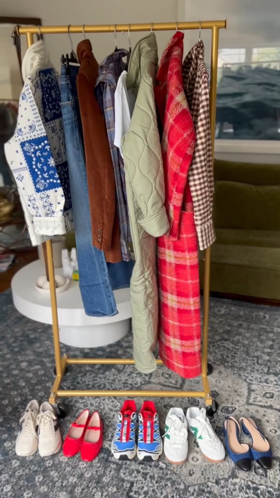 First styling in a while - young Mom with the cutest style ❤️

I’m wearing a size 6 in all jackets. Citizens of Humanity runs big and I went down two sizes to a 26 

#LTKStyleTip #LTKVideo #LTKSeasonal