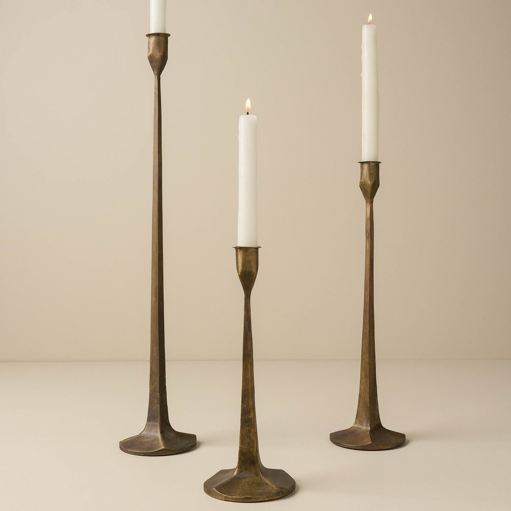 Antique Brass Gatecrest | Magnolia
