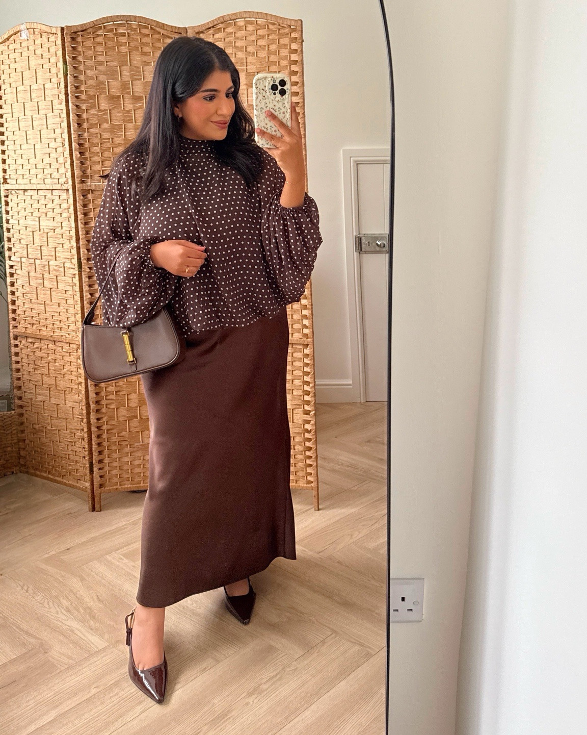 brown outfit of the night