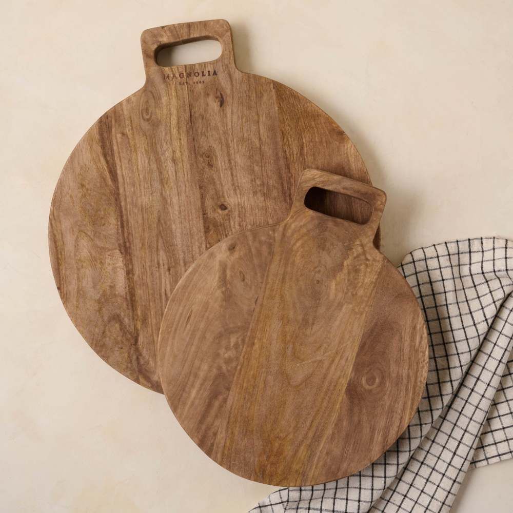 Mango Wood Round Bread Board | Magnolia