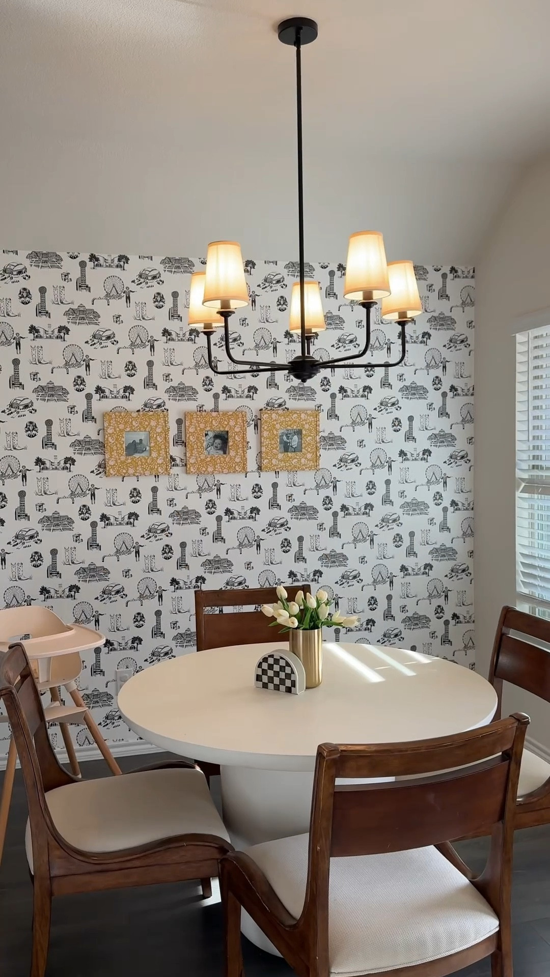 Breakfast area kitchen decor upgrades! 

#LTKHome