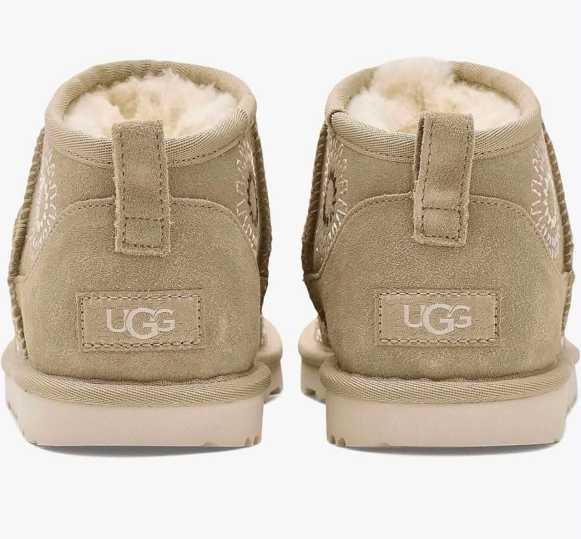 WHOA! 🤯 Nearly 40% OFF UGG Minis on Amazon?!  These won’t last at this price!

#LTKSaleAlert #LTKTravel #LTKSeasonal