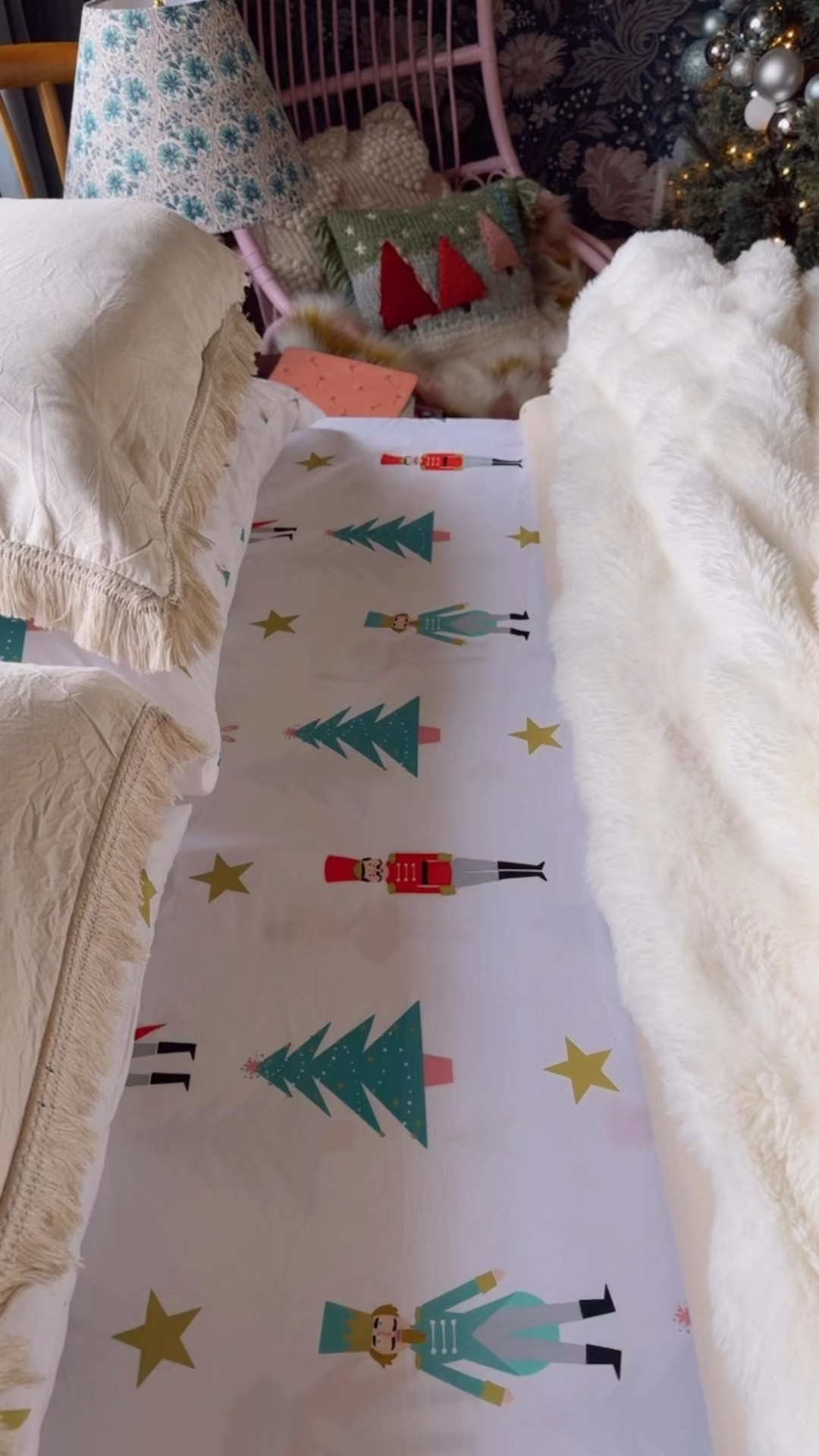 A little festive touch in Winnie’s rom 💗 

#LTKHoliday #LTKCyberWeek #LTKSeasonal