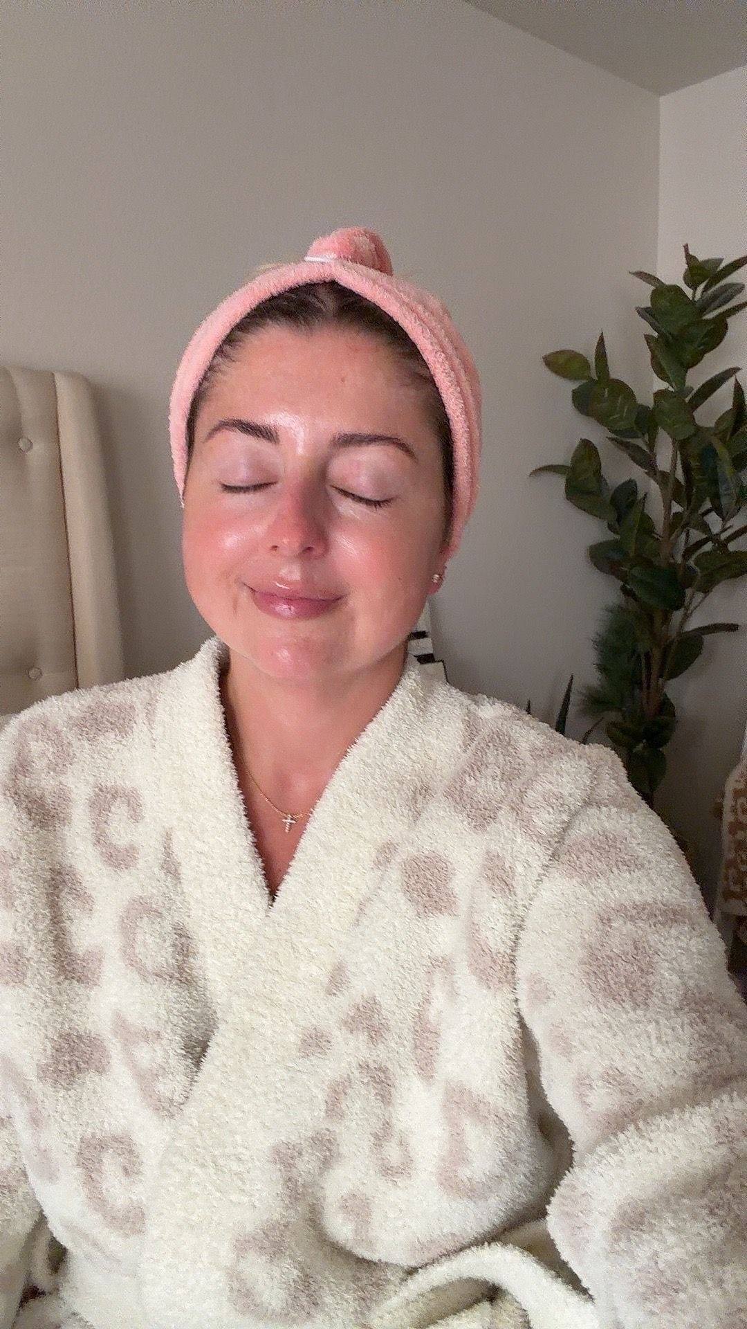 Post vaca everything shower > 
Robe and hair towels on sale!

#LTKSaleAlert