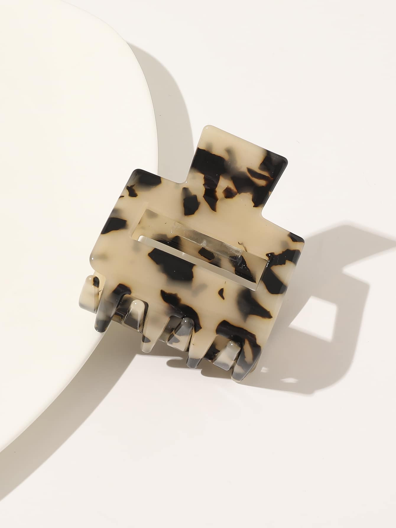 Leopard Pattern Hair Claw | SHEIN