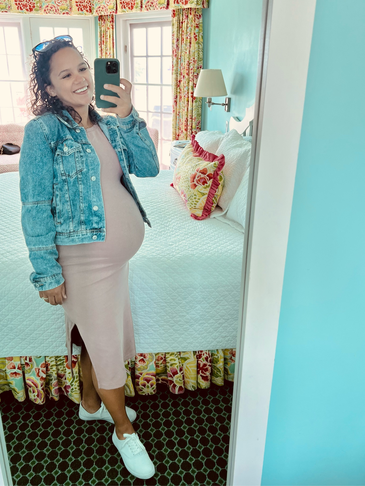 Babymoon with a casual bump outfit 

#LTKsalealert #LTKbaby #LTKbump