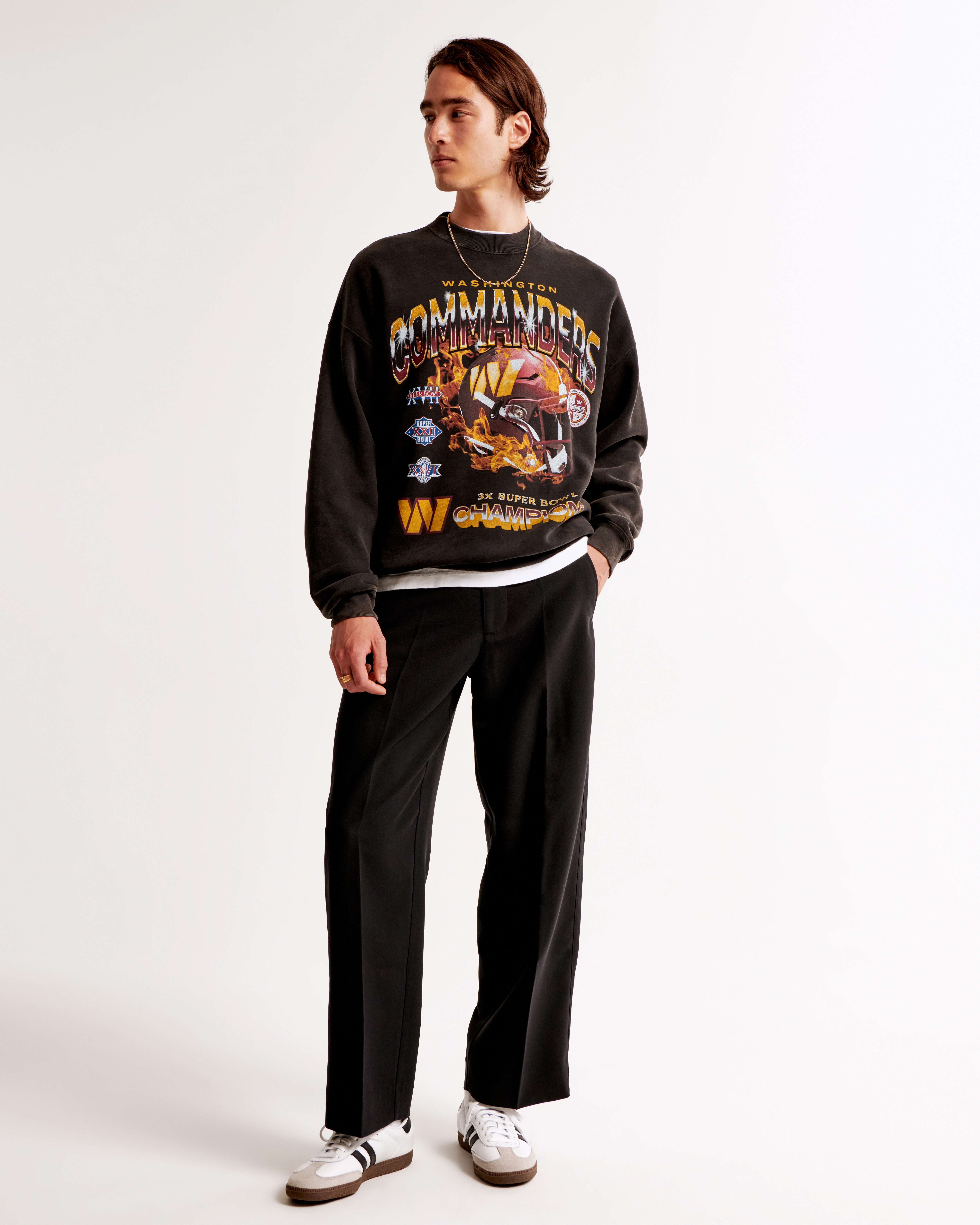 Washington Commanders Graphic Crew Sweatshirt | Abercrombie & Fitch (US)