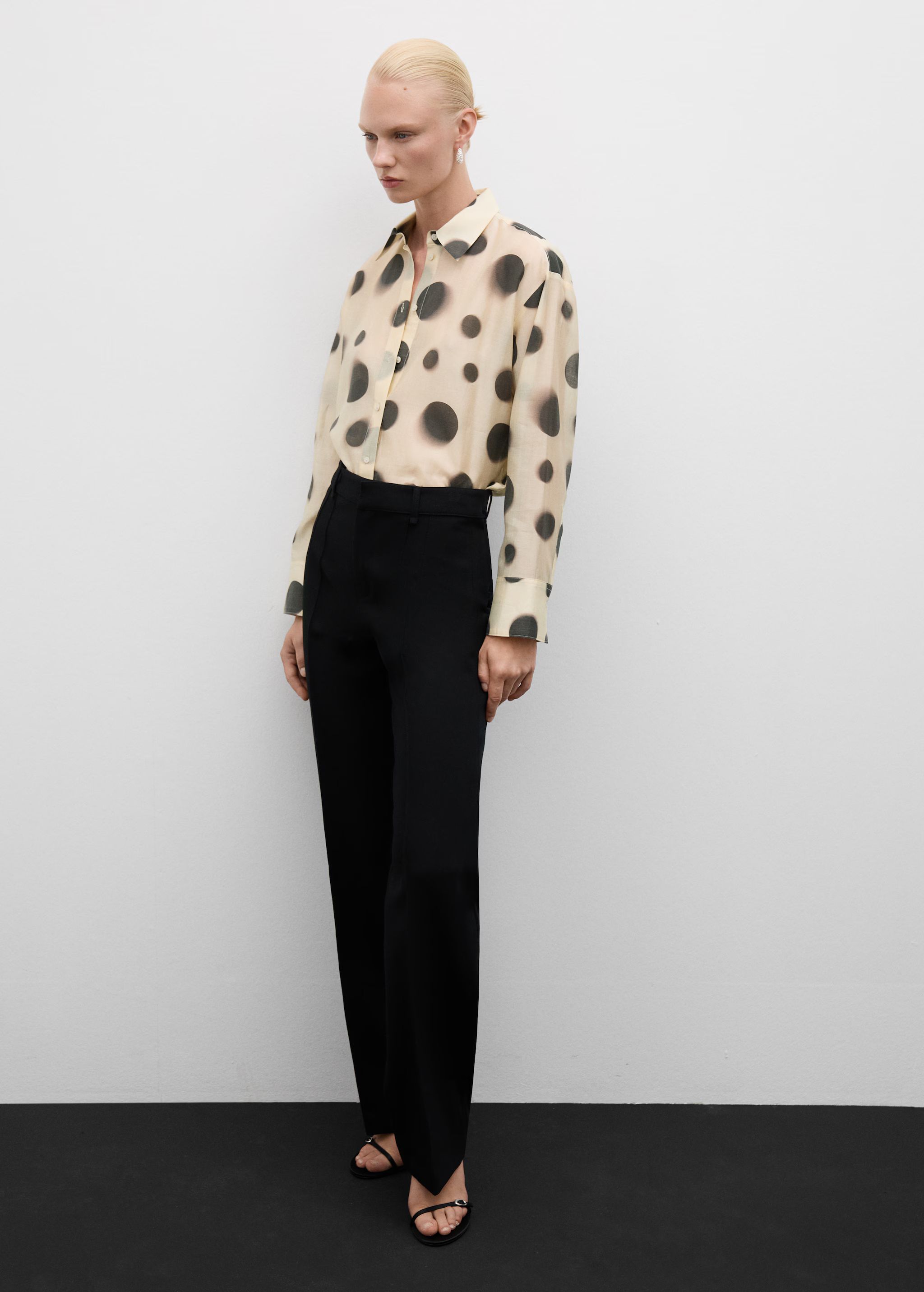 Polka-dot lyocell shirt | MANGO (US)