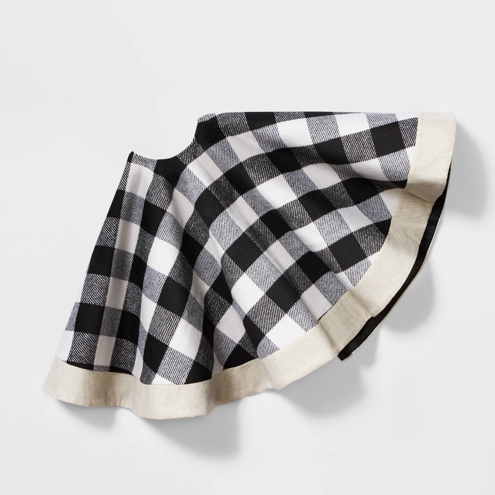 48in Buffalo Plaid Christmas Tree Skirt Black/Ivory - Wondershop | Target