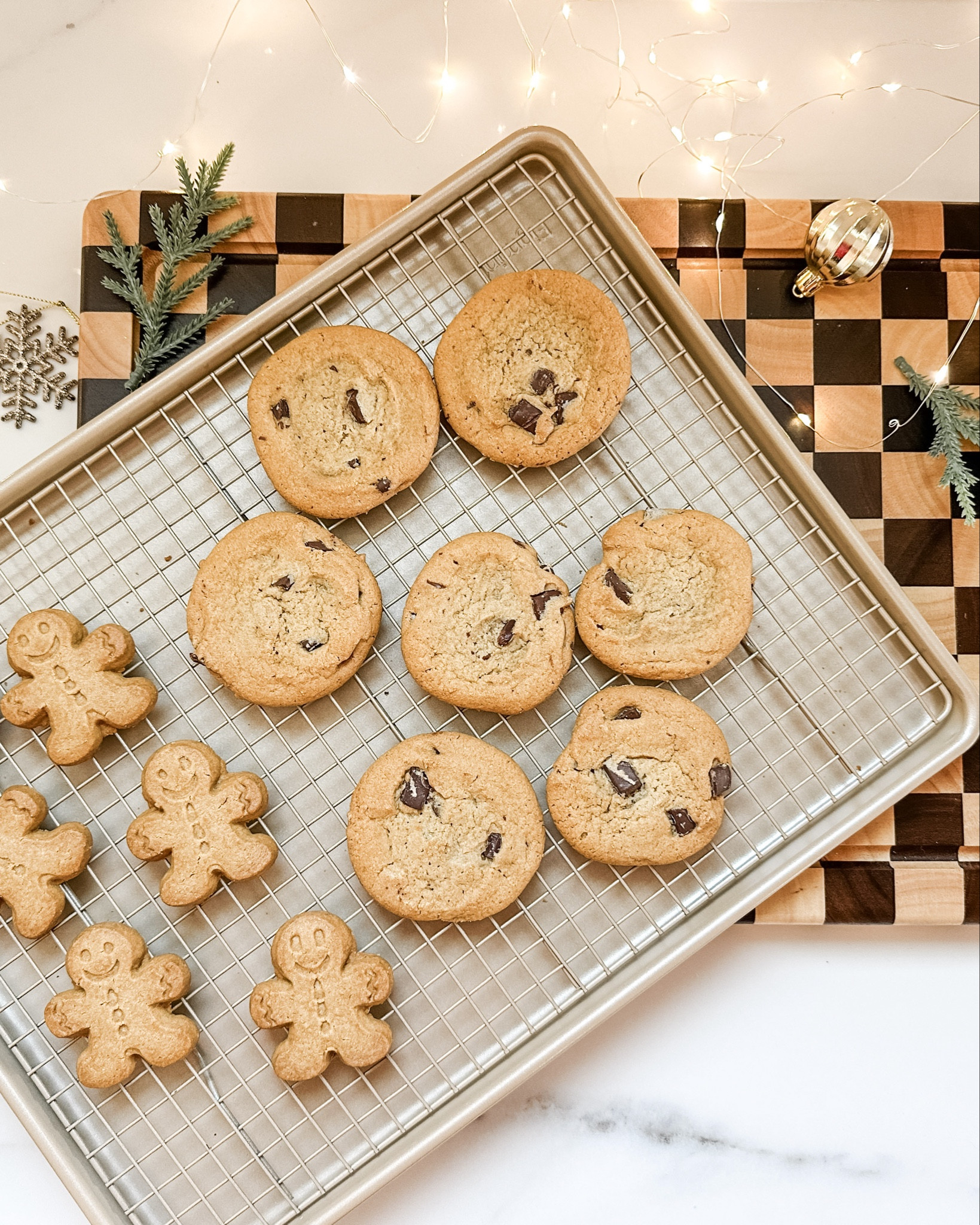 Holiday Cookie Jar Gift | glass jars  cutting board  twine  ribbon  holiday gift  hostess gift  ornaments  Christmas present  kitchen gift  kitchen storage  gingerbreadd

#LTKGiftGuide #LTKFindsUnder50 #LTKHoliday