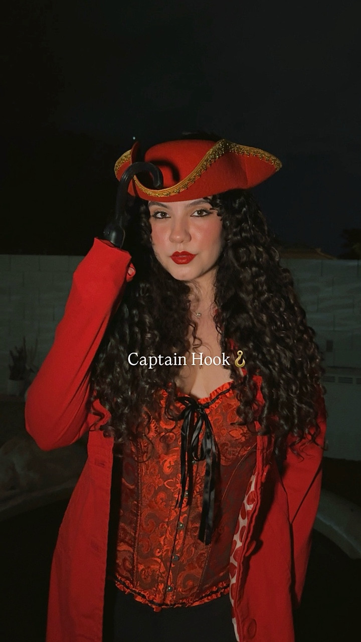 Part 3 Halloween Costumes for curls🪝🏴‍☠️

Captain Hook🪝
•
•
•
•
#beforeandafter #curlyhair #curlycut #hairtransformation #curltransformation #curls #curlyhairstyles #hairstyle #transformation #curlyhairroutine #hairroutine #hairhacks #naturalcurls #hairinspo #curlyhaircommunity #cachos #rizos #rizosnaturales #halloween