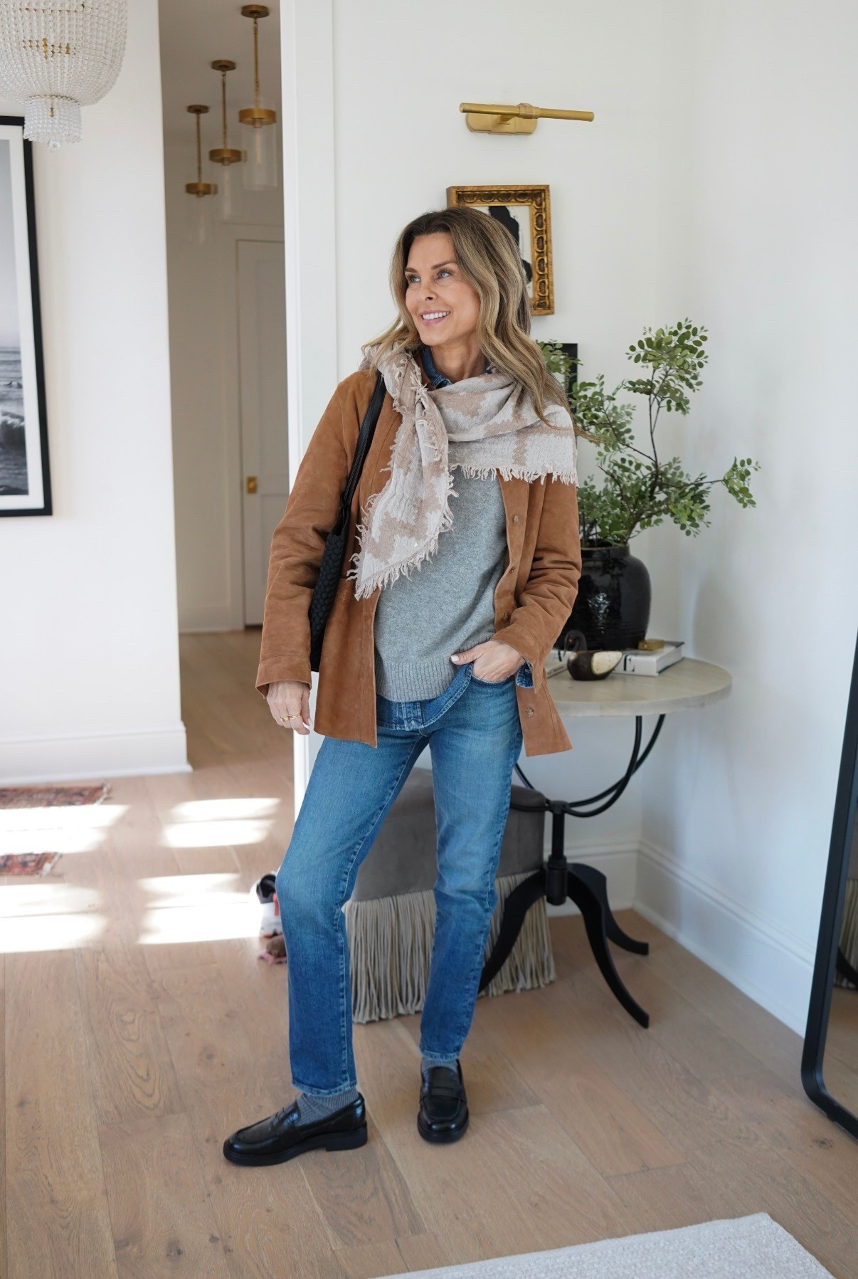 -Suede jacket re-stocked wearing sz S 
-Jeans TTS I’m 5’6”
-RL denim shirt-Sz 4
-PJ’s I like a size S. 100% twill cotton
-Quince cashmere sweater is 10/10 sz S. 
-Loafers TTS 
-Triangle scarf
-my curling iron with 2 heaters inside. 

#LTKgrwm #LTKOver40 #LTKootd