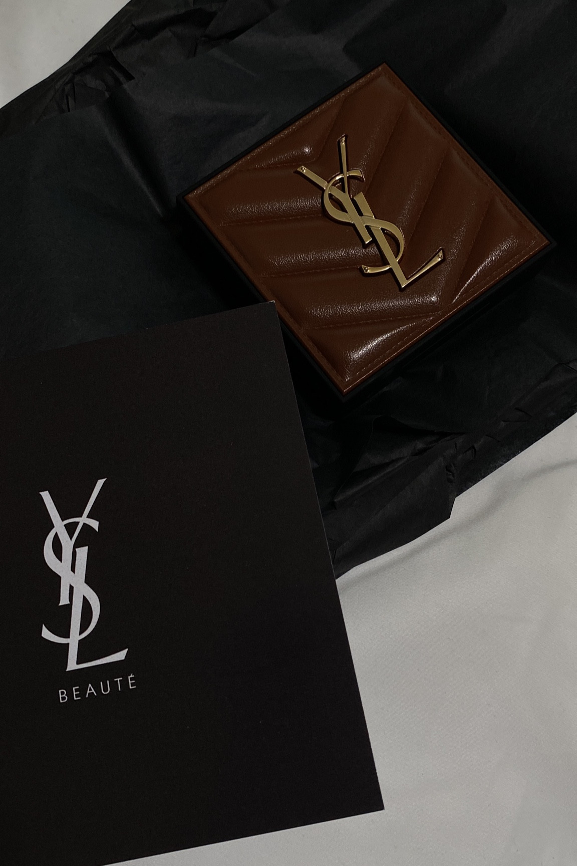 perfect for those summer days where you want simple natural makeup yet still a bronze glowy look ☀️

#LTKBeauty #LTKFindsUnder50 #LTKSaleAlert