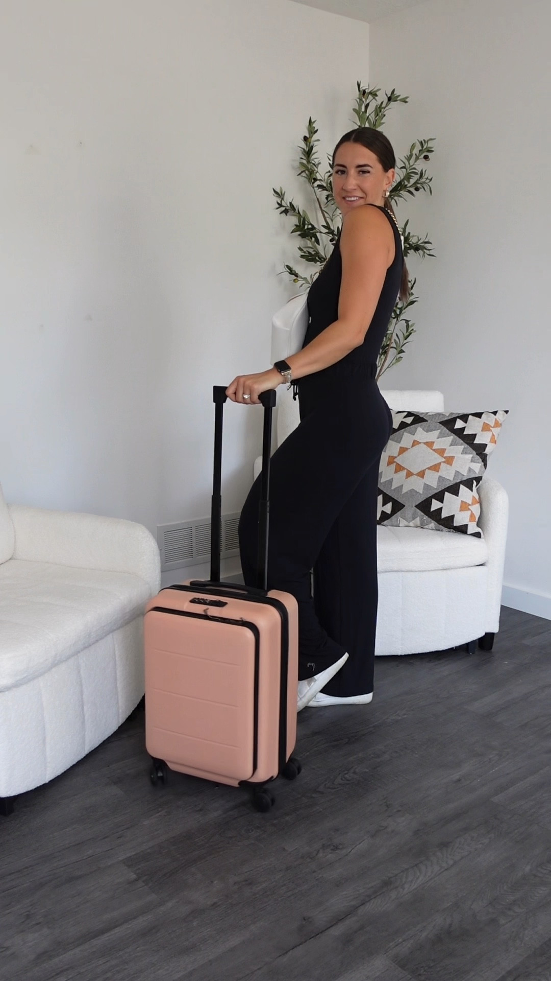 The best comfy travel outfit ✈️ wearing a small tall in this jumpsuit 

#LTKFallSale #LTKFindsUnder100 #LTKStyleTip
