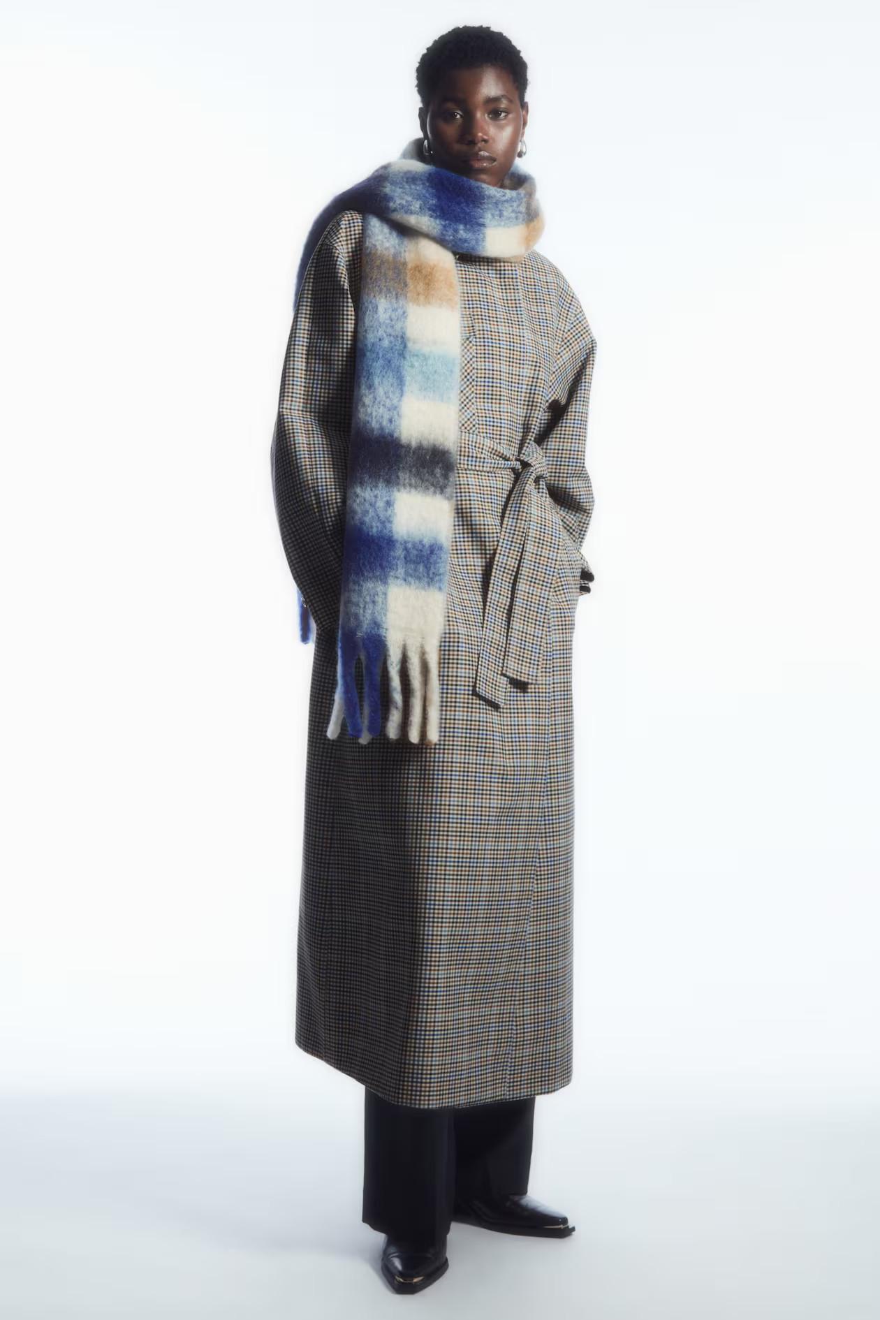 OVERSIZED MOHAIR-BLEND SCARF | COS (AU)