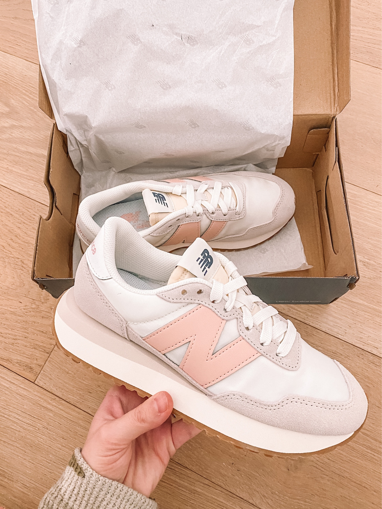 Tan and pink new balance sneakers 

#LTKshoecrush #LTKunder100 #LTKfit