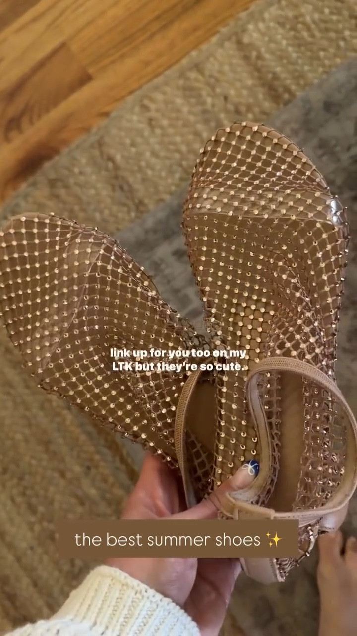 the best summer shoes ✨ @stevemadden-us 

#LTKBeauty #LTKgrwm #LTKootd