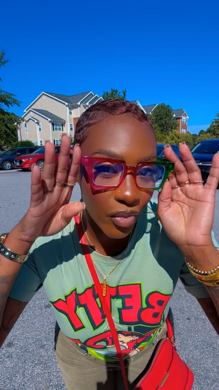 Who doesn’t like a nice pair of glasses 

#LTKStyleTip