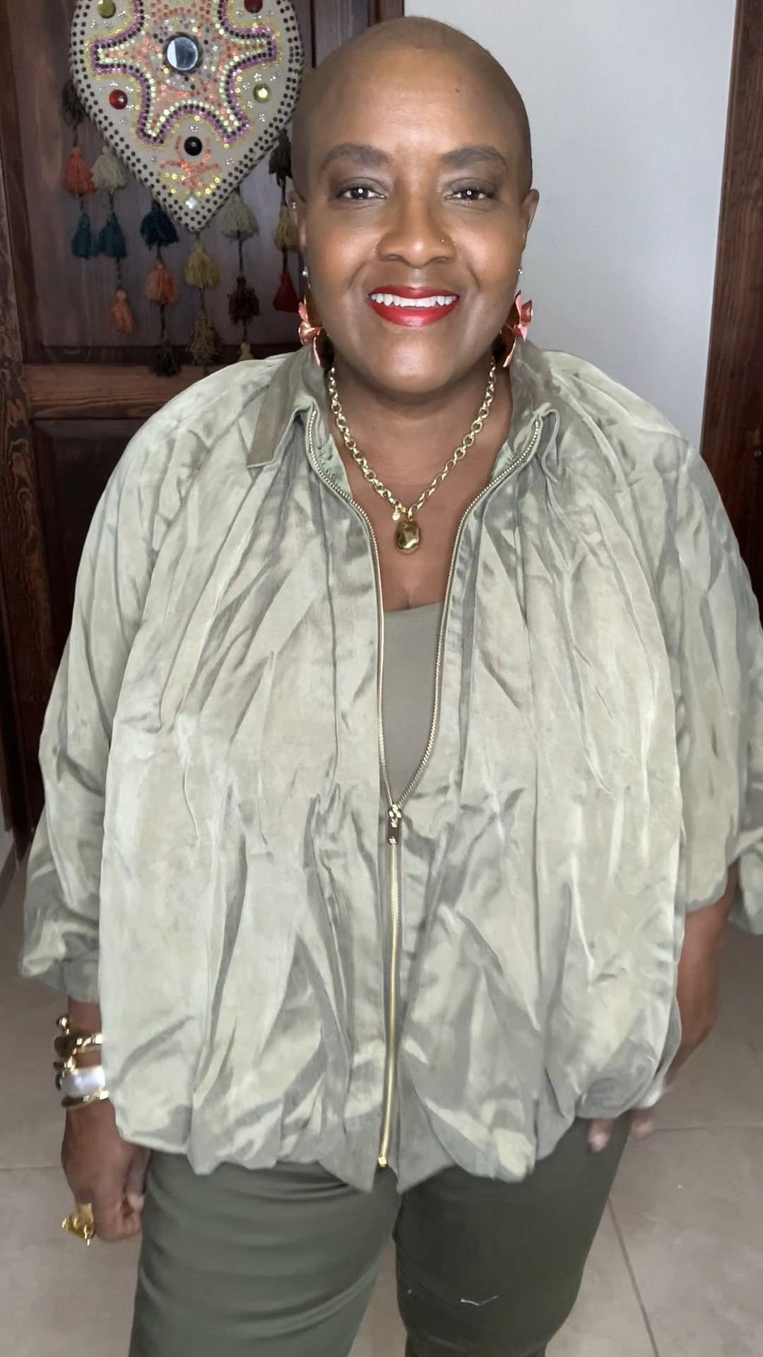 The second I saw this jacket, I knew it was coming home with me. It’s been going in and out of stock like crazy, so if you’re into it—grab it FAST!
Wearing the one-size medium and it’s such a vibe. Paired it with my new floral earrings for an extra pop.

#LTKStyleTip #LTKOver40