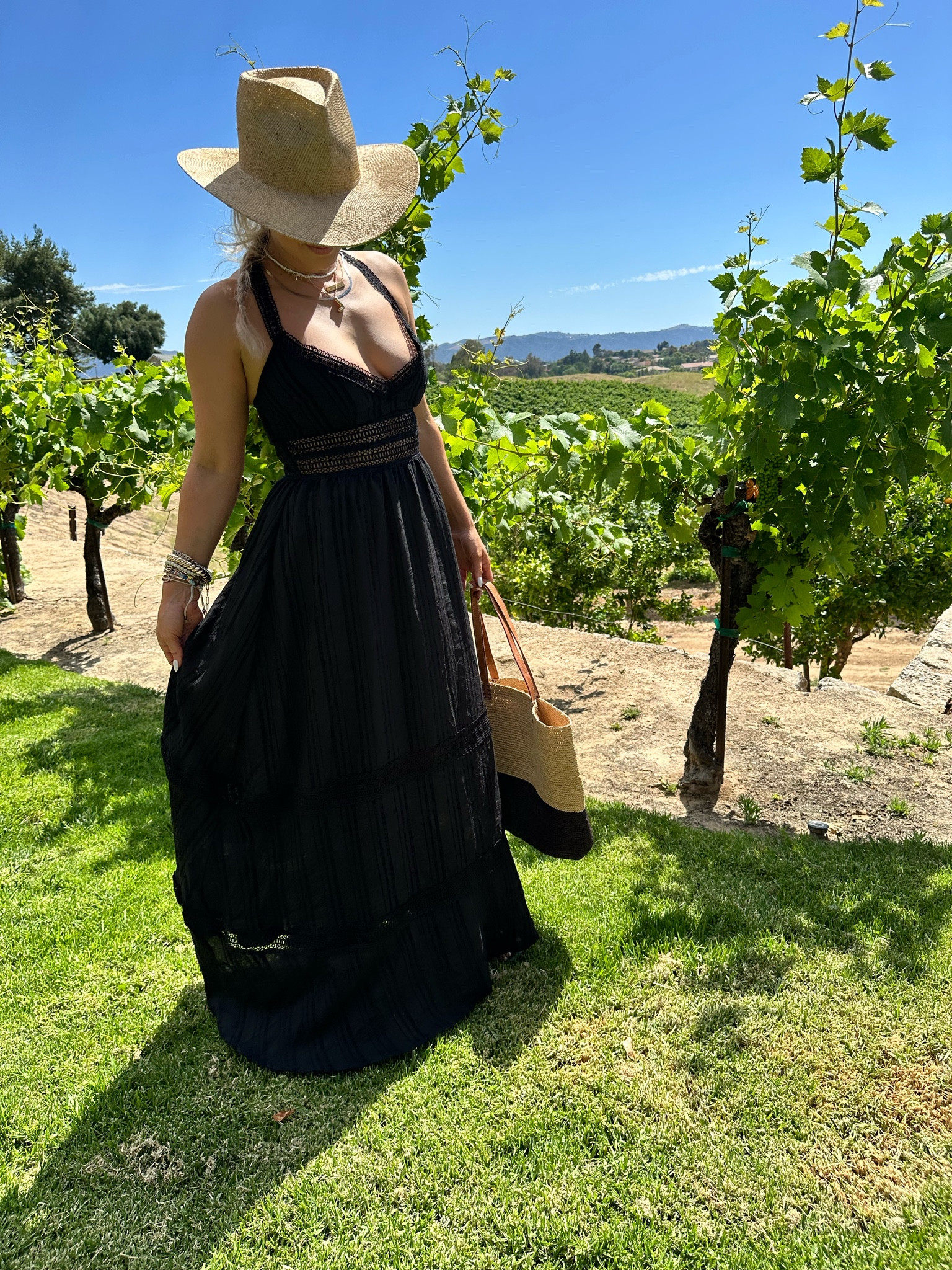 Wine tasting summer outfit ☀️

✔️Exact dress from Showpo | Size 4 dress
✔️I linked 3 very similar more affordable options 🙂‍↔️

#LTKSeasonal #LTKStyleTip #LTKU