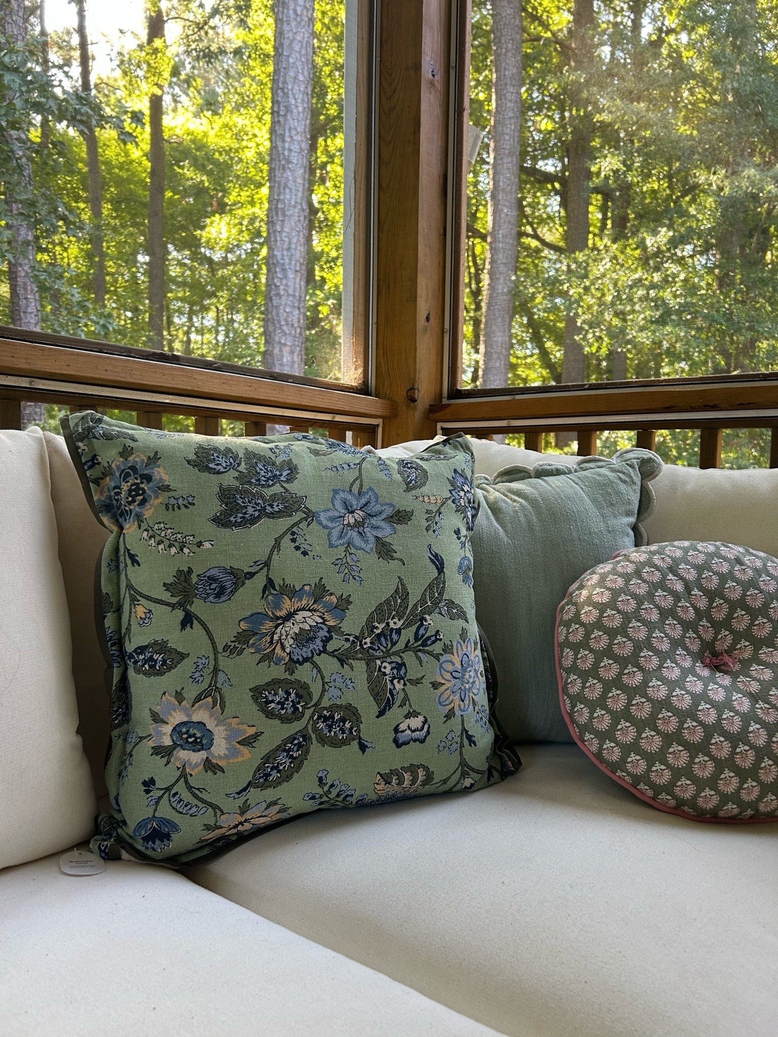 Floral throw pillow outdoor patio

#LTKHome #LTKSaleAlert #LTKSeasonal