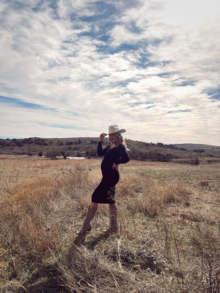 long live cowgirls 🤠

I linked my non-maternity midi sweater dress, it’s so comfy and bump friendly! Also linked my tan cowboy boots and hat! 

#LTKbump