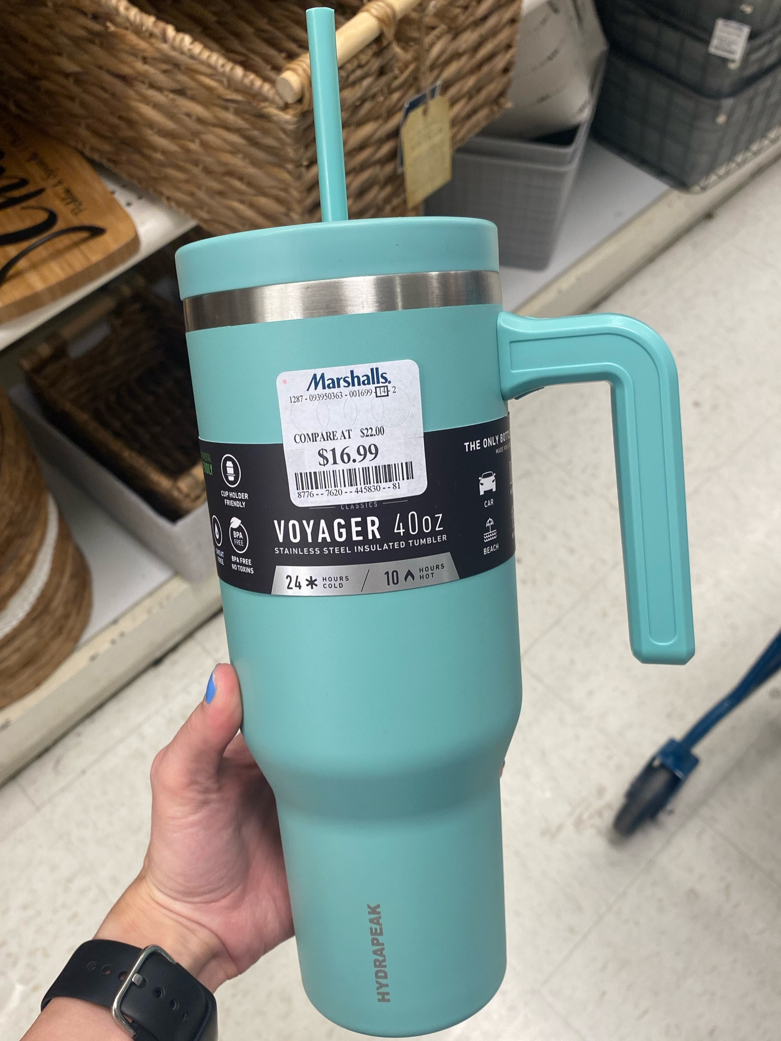 Stanley cup dupe!! Hydrapeak insulated water bottle at Marshall’s and online at Amazon! Dupe!!