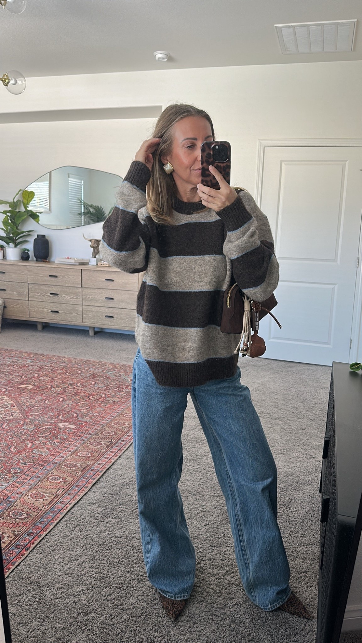 Abercrombie look on cyber sale with code CYBERAF

#LTKGiftGuide #LTKCyberWeek #LTKHoliday