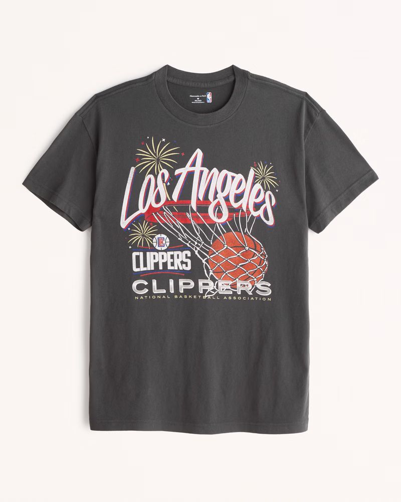 Abercrombie & Fitch Men's Los Angeles Clippers Graphic Tee in Dark Grey Clippers Graphic - Size XL T | Abercrombie & Fitch (US)