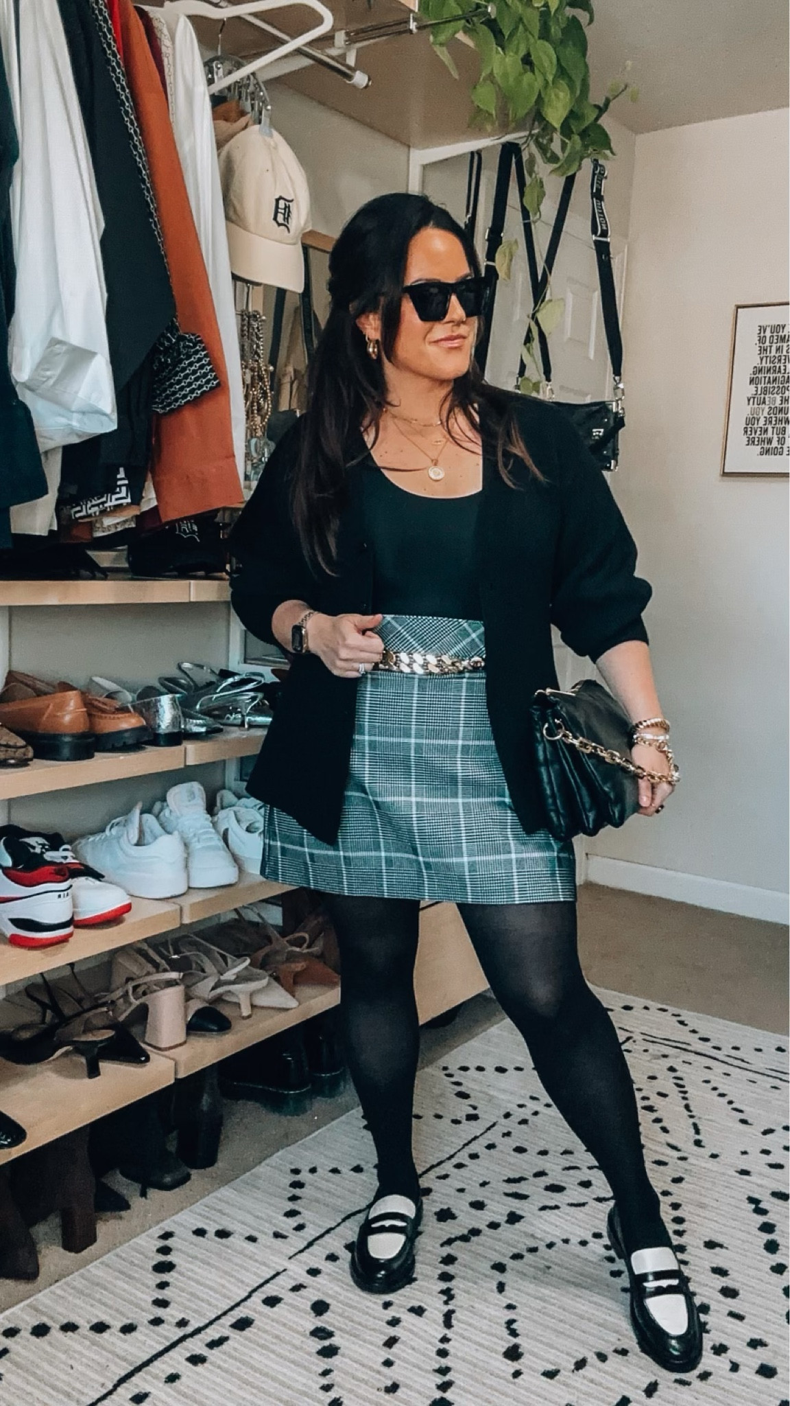 tank (XL) - undietectable (XL) - and the bottoms all a 1x petite (code: TARYNTRULYXSPANX)



#LTKworkwear #LTKmidsize #LTKstyletip