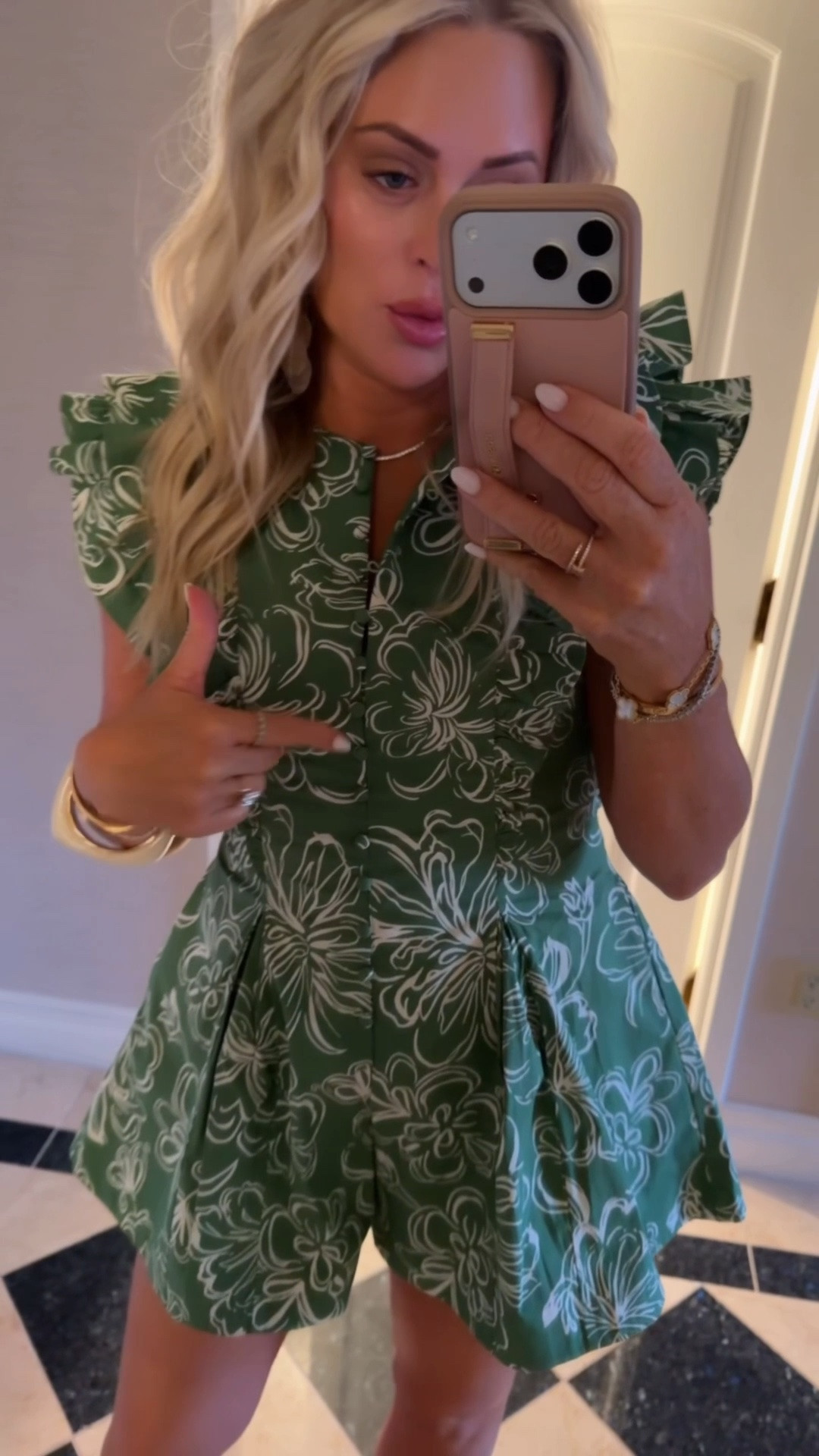 The cutest romper back in stock! I’m in small✨

Romper. Spring outfits

#LTKootd #LTKSeasonal #LTKgrwm