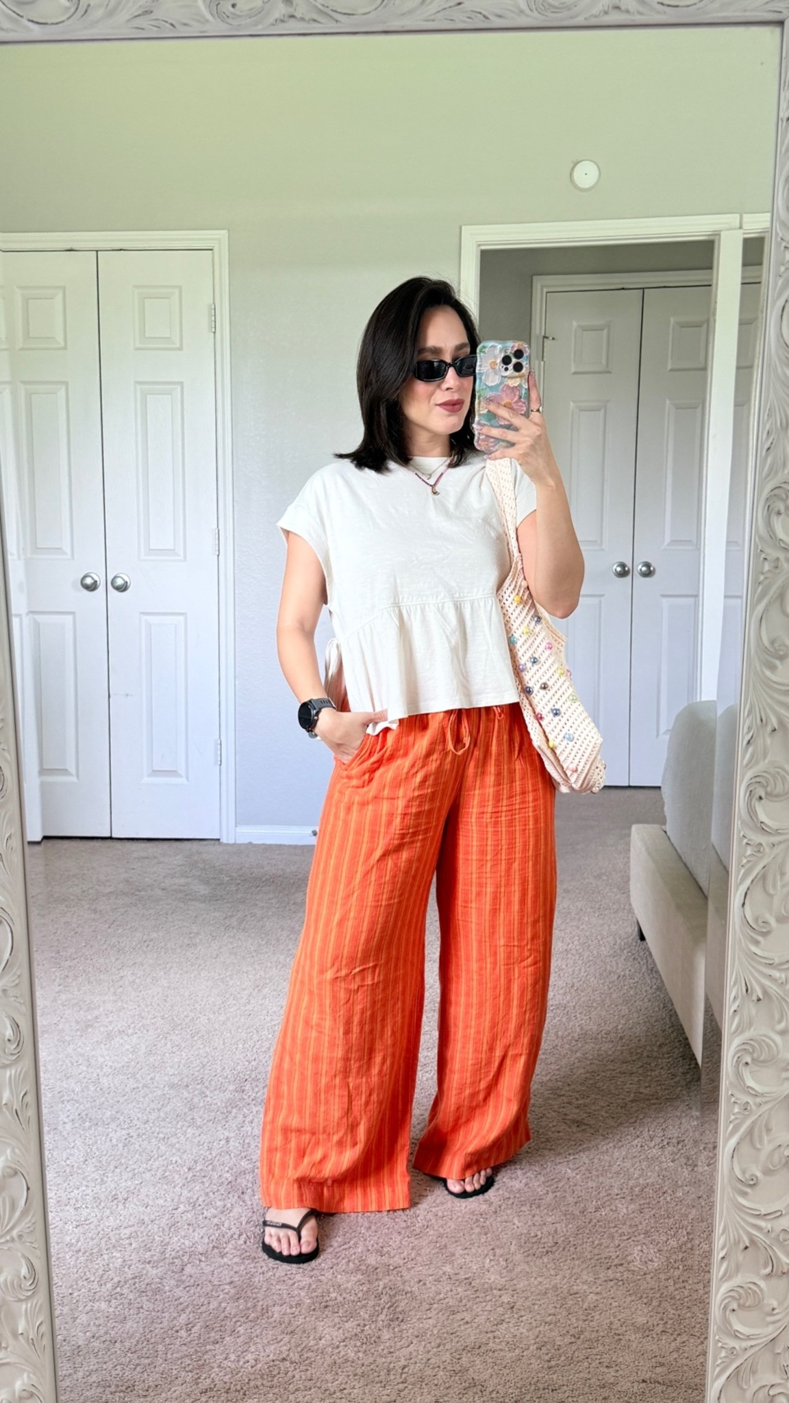 Summer outfits for all the curvy petite girls and moms. Linen pants are old set from Old Navy wearing size S petite (linked similar). Top size medium

#LTKootd #LTKgrwm #LTKPetite