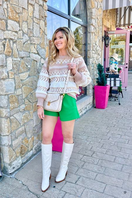 🍀 feeling lucky 🍀
.
Happy St. Patrick’s Day Eve 🌈 
🩷
🩷
🩷
#louisvuitton #louisvuittonbag #popofgreen #lvpochettemetis #pochettemetis #greenshorts #springtransition #springootd #springlooks 

#LTKover40 #LTKstyletip #LTKitbag