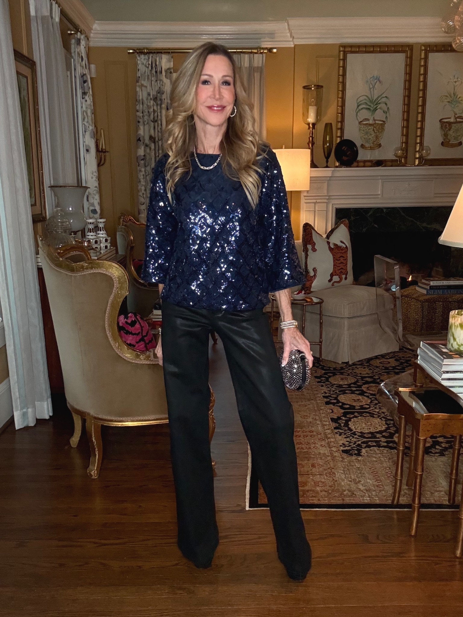 Add a little sparkle to your next holiday event with this fabulous top from Jude Connally paired with waxed wide leg jeans from Pistola and black suede booties.  Add a rhinestone encrusted bag for a finishing touch!


#LTKHoliday #LTKootd #LTKSeasonal